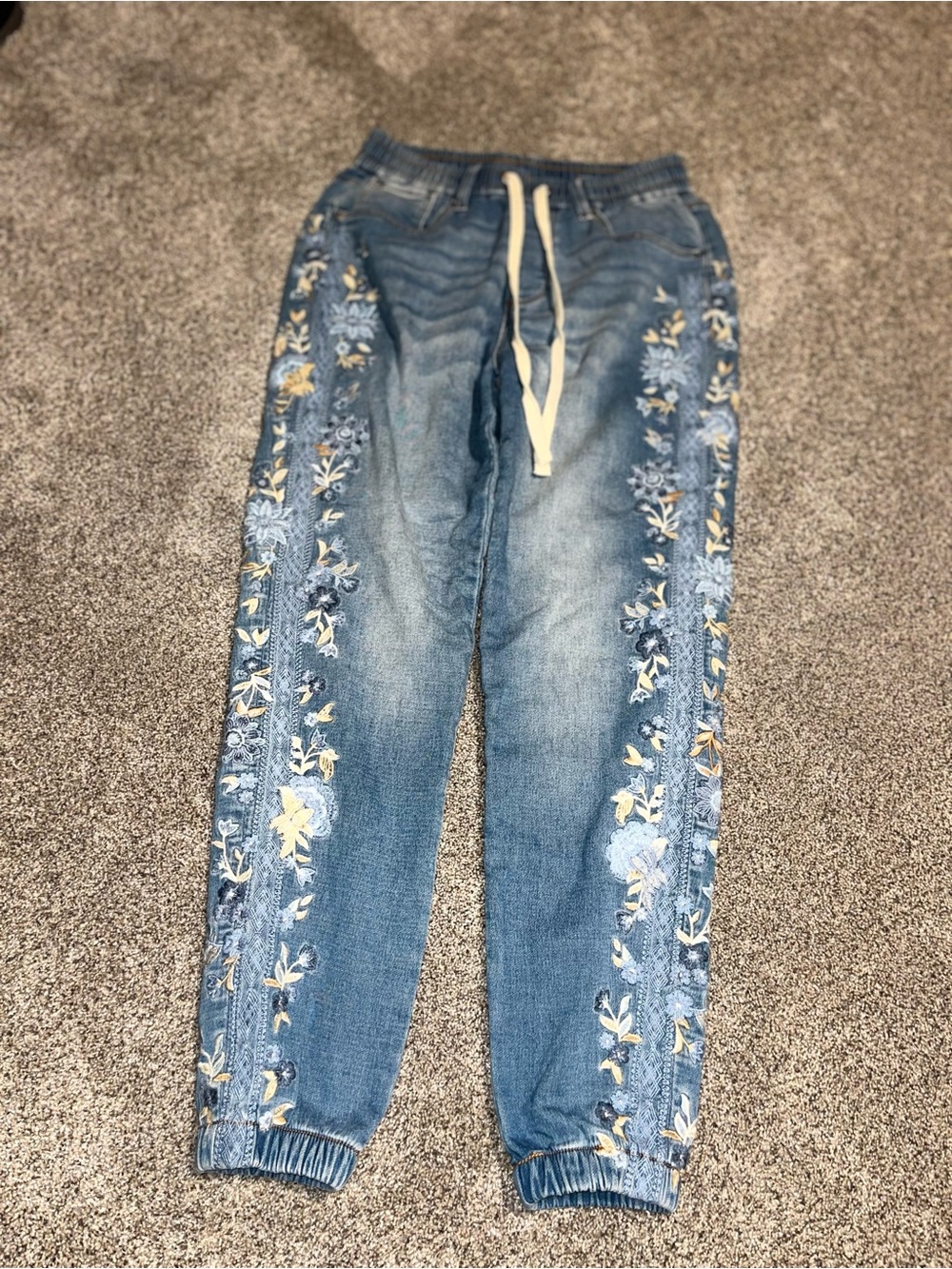 Driftwood Jeans Elastic Waist Embroidered Large